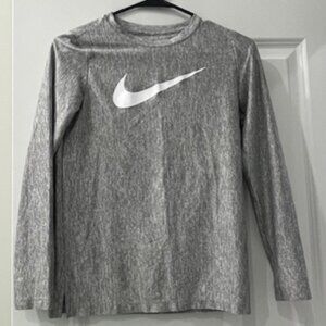 Boy's Nike Jordan Grey Long Sleeve Dri Fit Shirt - Large